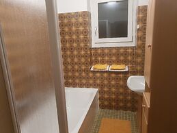 Holiday Home in Altmelon Near Weinsberg Forest
