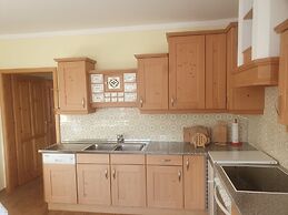 Holiday Home in Altmelon Near Weinsberg Forest