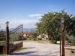 Villa in Umbria With Saltwater Pool