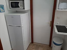 Pleasing Apartment in Mpenitses With Terrace