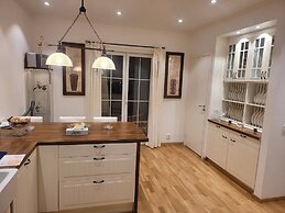 2 bed Room Quite and Central House in Orebro