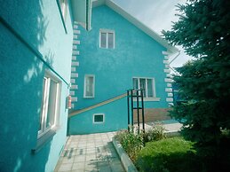 Guesthouse Alakol