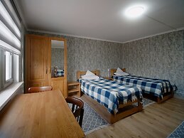 Guesthouse Alakol