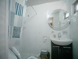 Guesthouse Alakol