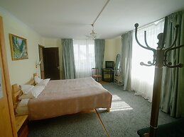Guesthouse Alakol