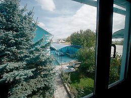 Guesthouse Alakol