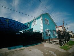 Guesthouse Alakol