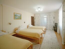 Guesthouse Alakol