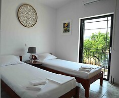 Cozy Home in Eretria