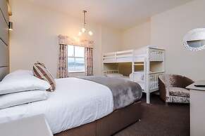 Lawton & Lauriston Court