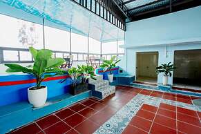Sea and Sand Hotel
