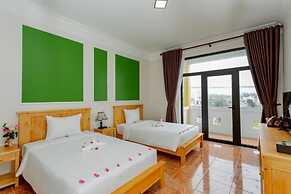 Sea and Sand Hotel
