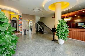 Sea and Sand Hotel