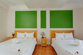 Sea and Sand Hotel