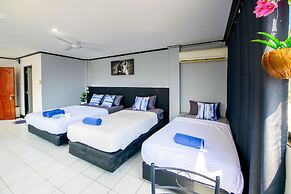 Happy Jomtien - Direct Beach Access, Sea View & Central Location