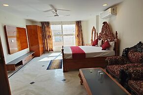 Hotel Right Palace And Banquet