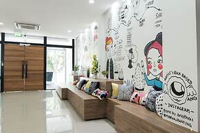 All day hostel @ BTS Bang Chak