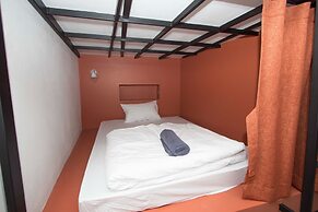 All day hostel @ BTS Bang Chak