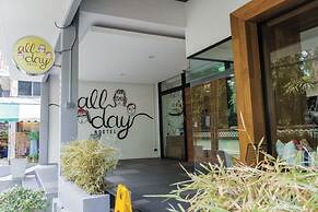 All day hostel @ BTS Bang Chak