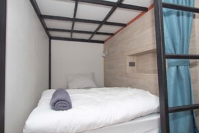 All day hostel @ BTS Bang Chak
