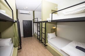 All day hostel @ BTS Bang Chak