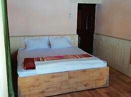 Goroomgo Himalaya Retreat Homestay