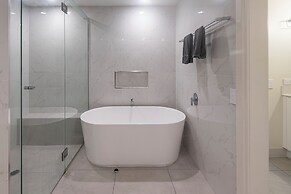 Bella Vista East 5