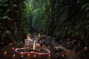 Pramana Giri Kusuma