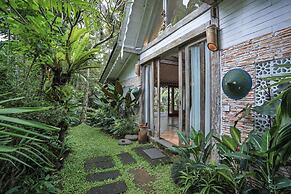 Pramana Giri Kusuma
