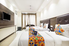 FabHotel Le Continental