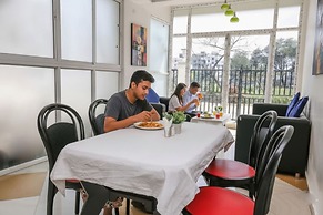 Fabhotel Eleanora