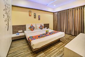 Fabhotel Bee Town