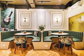 Fabhotel Aayash