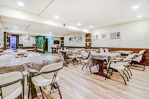 Fabhotel Anandam