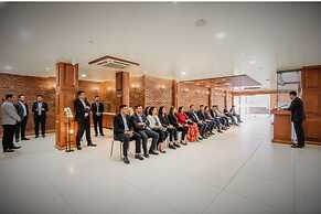 FabHotel Naman Palace