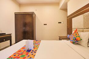 Fabhotel Frazer Suites