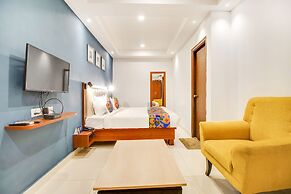 Hotel The Sun Suites