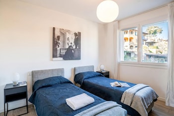 Modern House Apartments