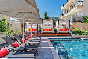 Lupia Suites