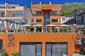 Lupia Suites