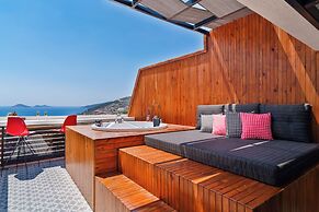 Lupia Suites