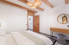 Lupia Suites