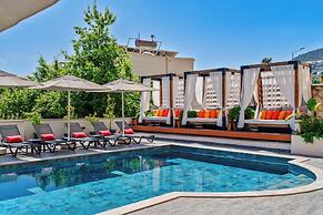 Lupia Suites