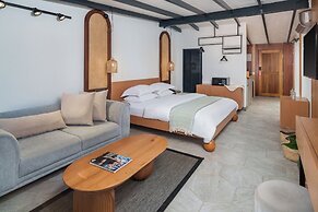 Lupia Suites