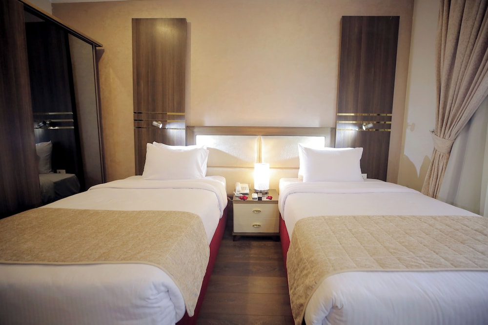Cairo Taj Hotels & Suites - Dokki