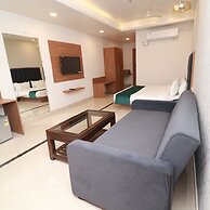 7 VACHAN LAWNS AND BANQUET