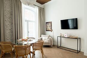 MYLU SUITES by PUERTA CATEDRAL