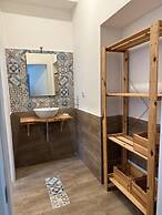 RAUDINO ROOMS