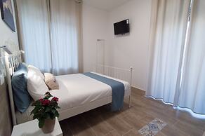 RAUDINO ROOMS