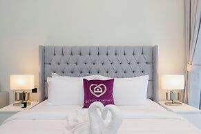 Simply Comfort in J One